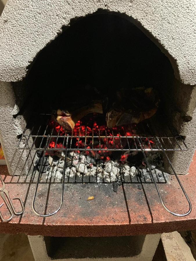 Alojamientos El Horno Montejo de la Sierra Exteriör bild